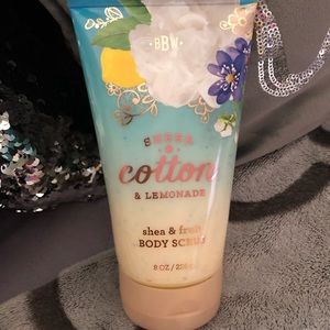 Bath & Body Works Body Scrub